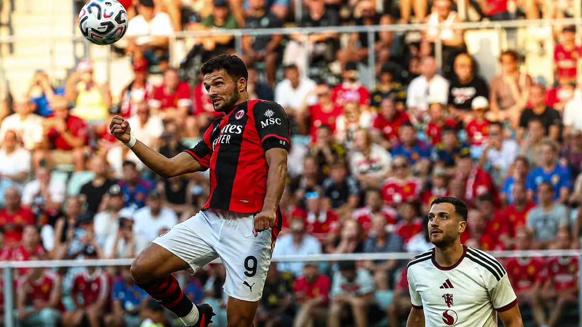 Gonçalo Ramos berhasil mencetak gol ke gawang Manchester United saat AC Milan menang 4-2 dalam laga uji coba pramusim di Wroclaw, Polandia. (IG@acmilan)