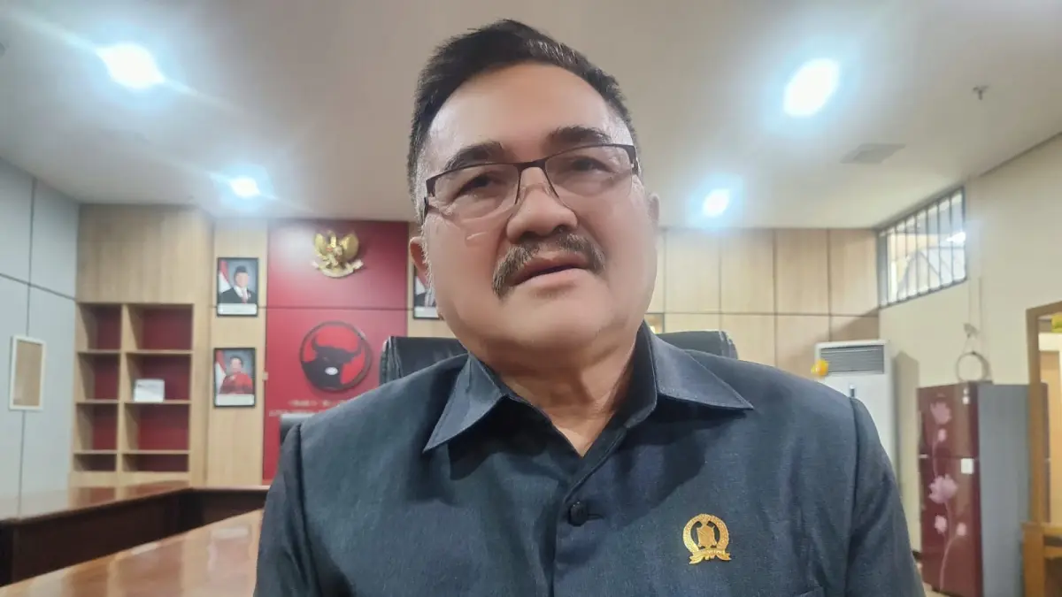 Ketua DPRD Kalbar, Aloysius.