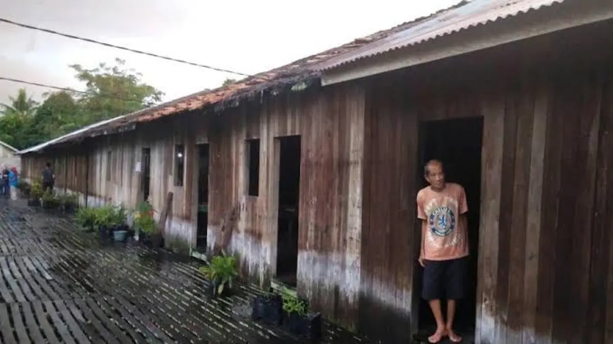 Salah satu rumah adat Dayak di Kalbar. Rumah ini salah satu jejak bahwa di Kalimantan pernah digagas Negara Dayak Besar tapi tidak terwujud. (DOK PONTIANAK POST)  