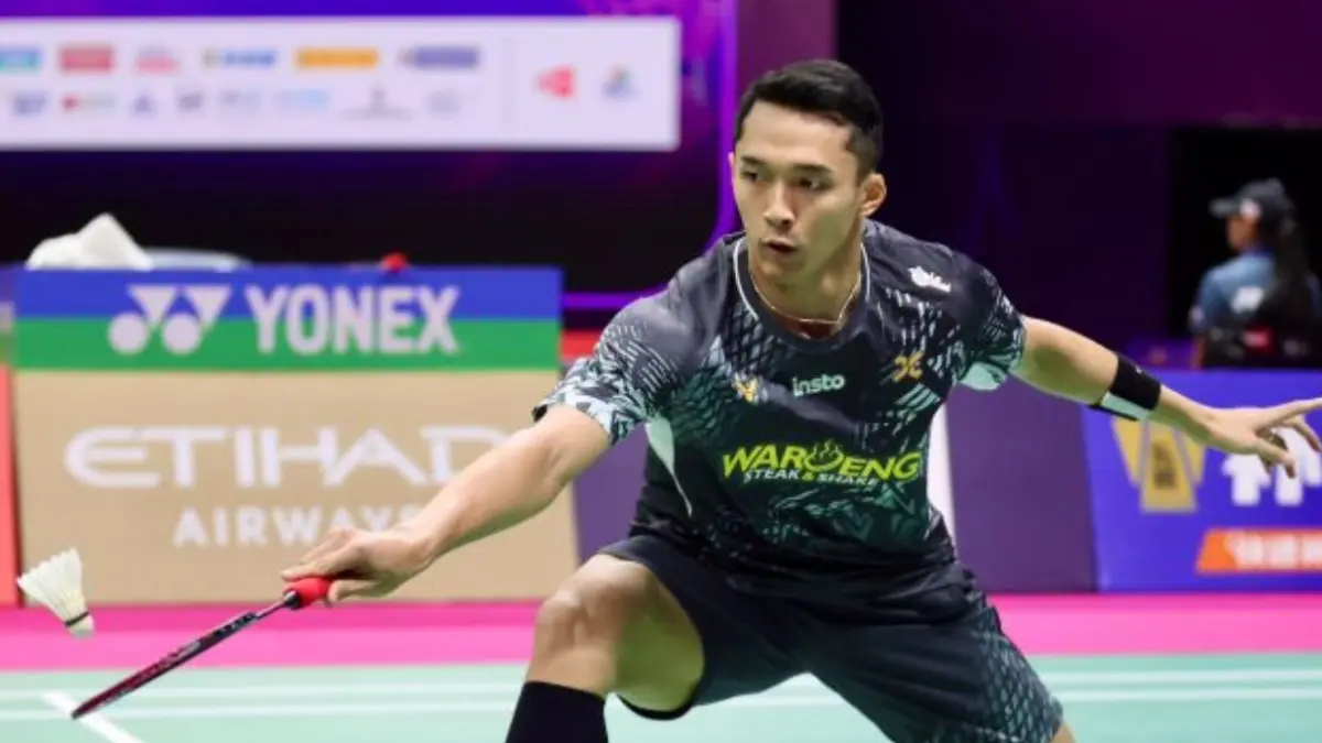 Tunggal putra Indonesia Jonatan Christie saat melawan wakil Singapura Jia Heng Jason Teh pada babak 32 besar Kejuaraan Dunia BWF 2026 di New Delhi, India, Rabu (19/8/2026). Jonatan menang dengan skor19-21, 21-19, 21-11.  (ANTARA/HO-PBSI)