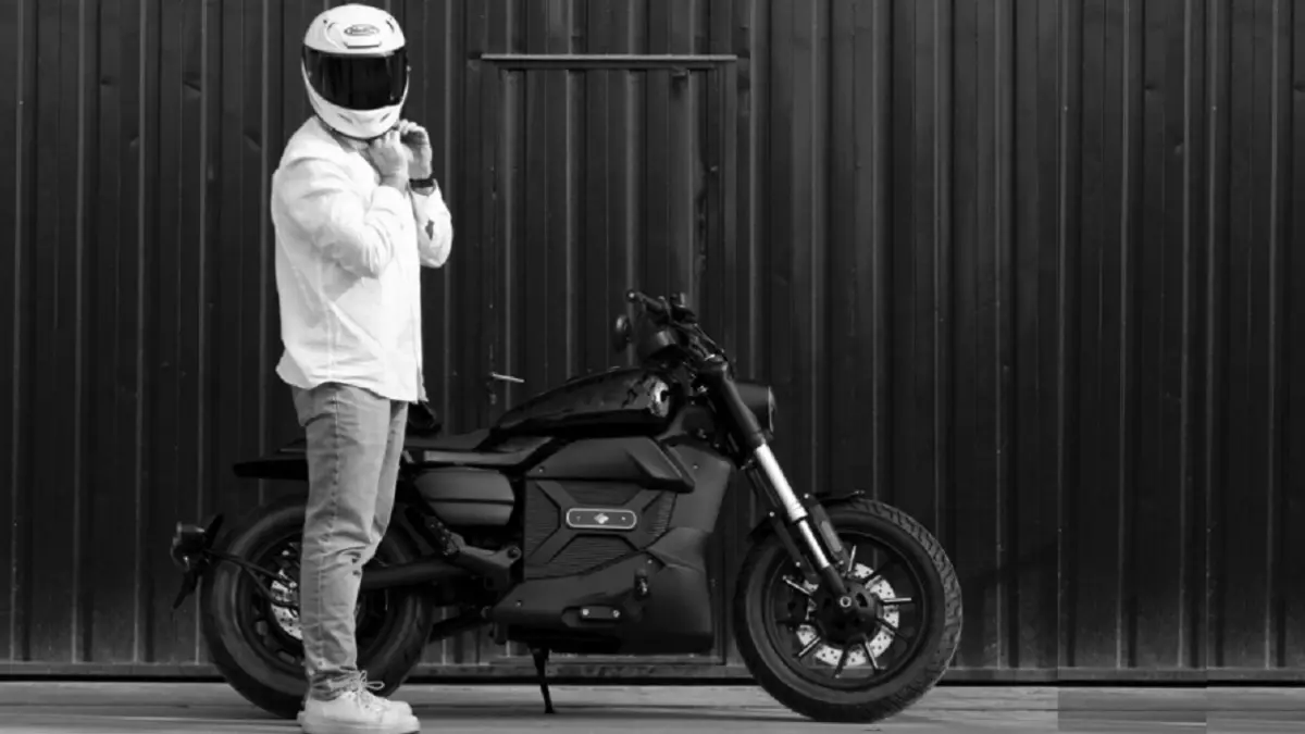 Velca Vortex Black Edition tampil dengan konsep serba hitam dan hanya diproduksi 30 unit sebagai model eksklusif. (THEPACKNEWS)
