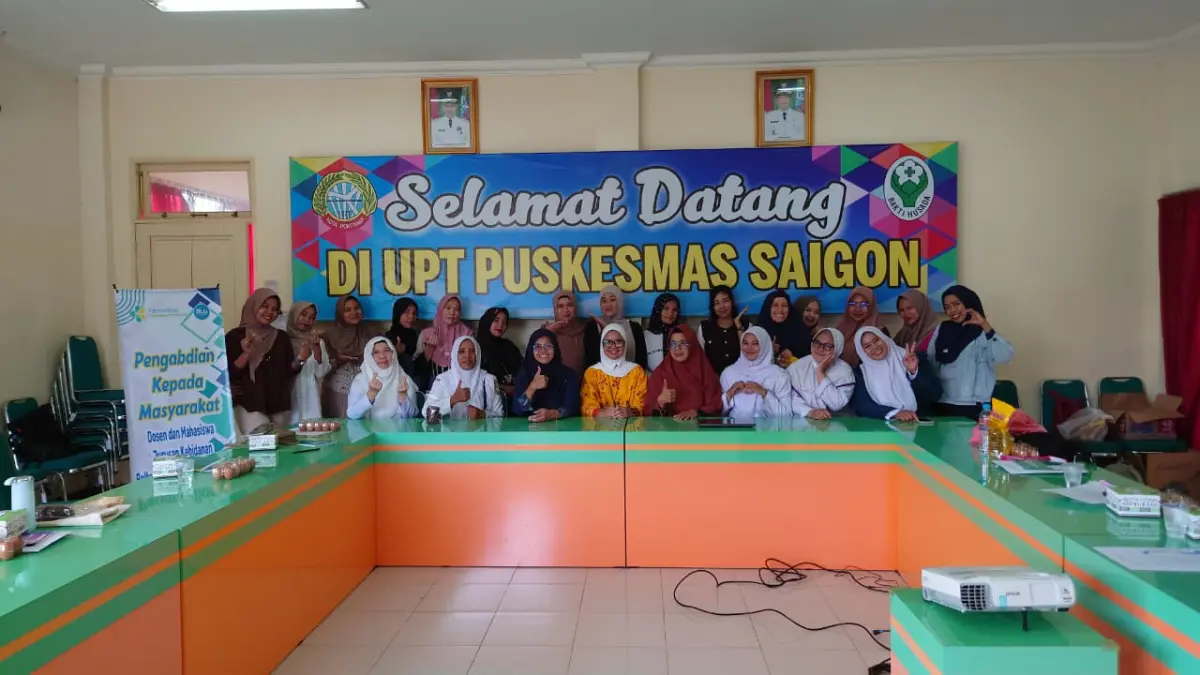 Tim dosen Poltekkes Kemenkes Pontianak melaksanakan kegiatan Pengabdian Kepada Masyarakat berjudul “Temu Sehat Ibu Hamil: Mengenal Faktor-Faktor Terjadinya Stunting di Wilayah Puskesmas Saigon Kota Pontianak”