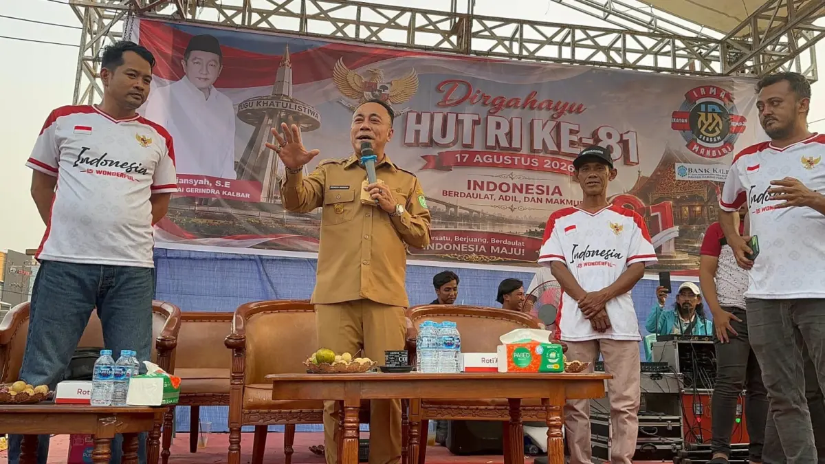 Wakil Gubernur Kalbar, Krisantus saat menghadiri rangkaian perlombaan rakyat di kawasan Sungai Raya Dalam, Selasa (18/8/2026) sore. (ISTIMEWA)
