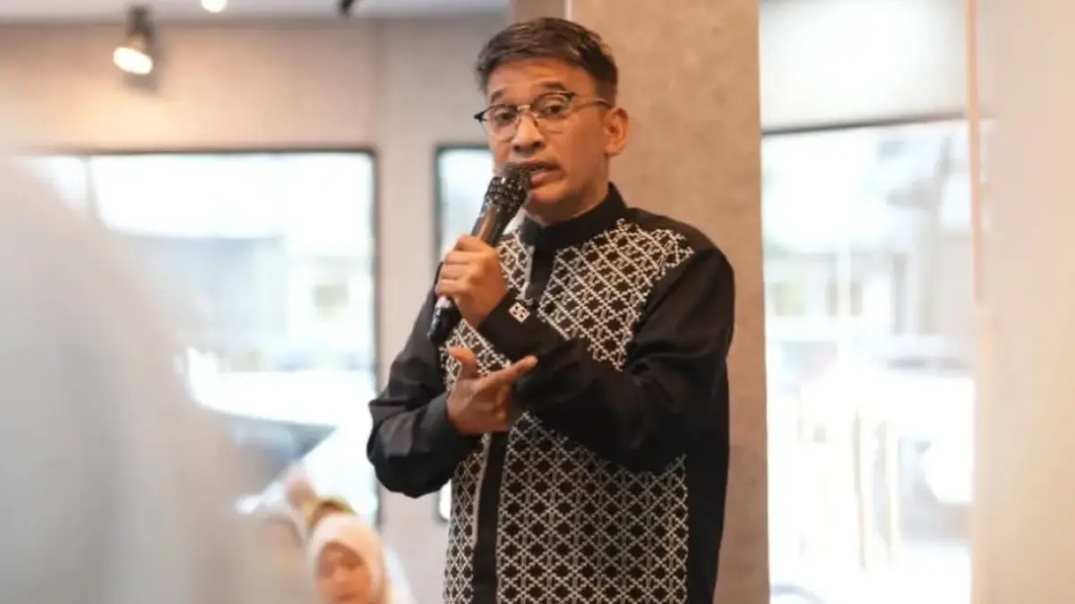Artis Ruben Onsu resmi menjadi tersangka kasus penipuan investasi. (Instagram Ruben Onsu)