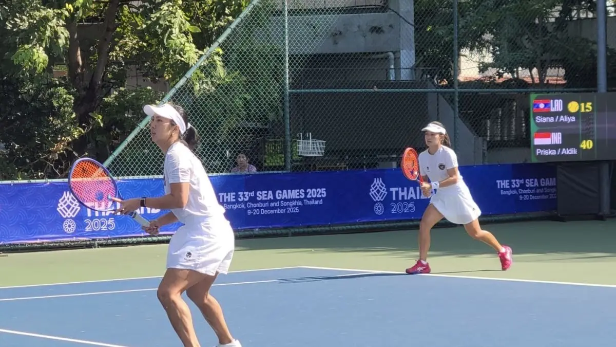 Ilustrasi: Bermain tenis bersama teman tidak hanya menjadi aktivitas fisik, tetapi juga dapat membangun hubungan sosial yang bertahan hingga usia lanjut. (Dok. Antara)