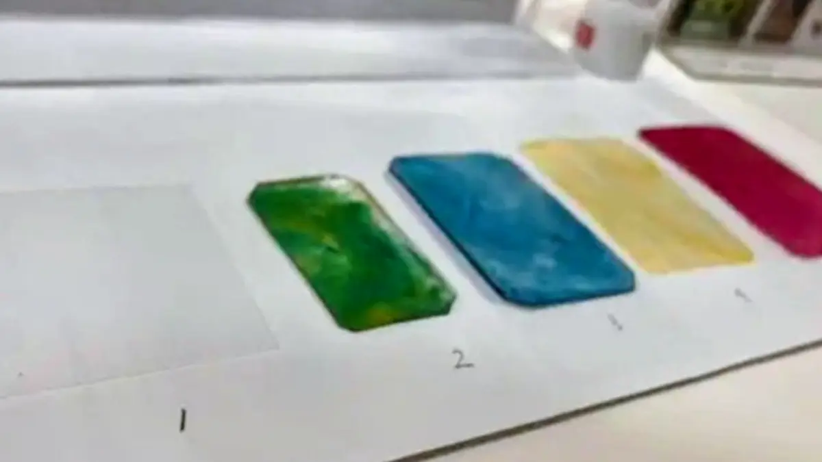 Inovasi kayu transparan (transparent wood) dengan memanfaatkan bahan organik berbasis bahan hayati berupa kayu, sebagai alternatif material silika pasir kuarsa bahan baku kaca yang dikembangkan oleh Badan Riset dan Inovasi Nasional (BRIN). (ANTARA/HO-BRIN)