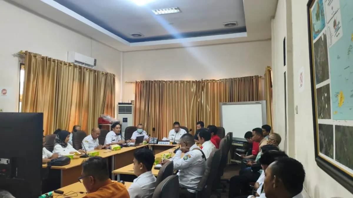 Koordinasi  rapat yang dipimpin Sekretaris Daerah Kabupaten Kayong Utara, Erwin Sudrajat, di Ruang Rapat Bupati Kayong Utara, Sukadana, Rabu (26/8). 