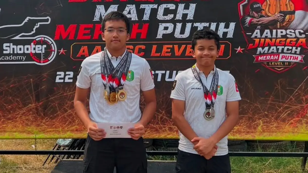 Yudhistira Auliya Lutfie dan Arjuna Auliya Lutfie, atlet Perbakin Kalbar. (ISTIMEWA)