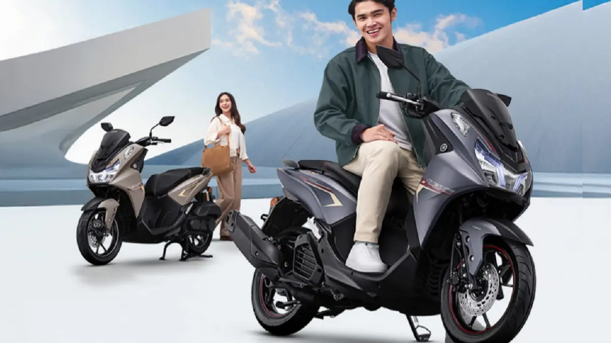 Yamaha LEXi LX 155 hadir dengan mesin Blue Core 155 cc, VVA, dek rata, serta tiga pilihan varian dengan harga mulai Rp27,85 juta. (YAMAHAINDONESIA)