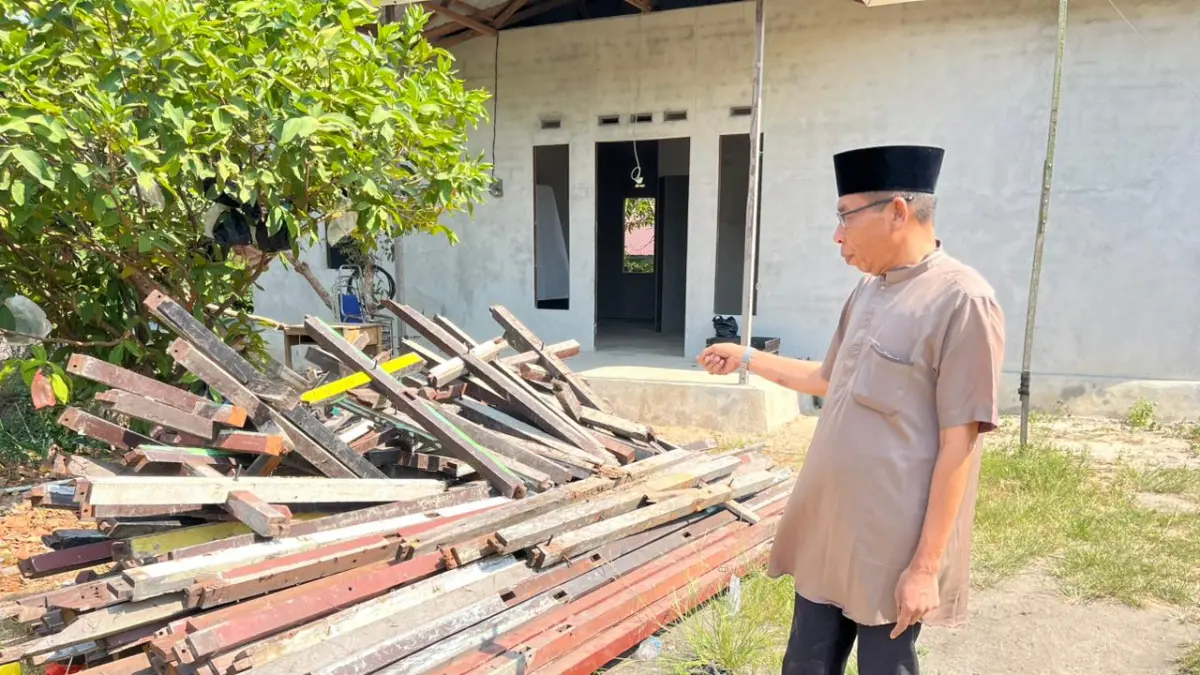 Proyek pembangunan MTsN 3 Kayong Utara. (ISTIMEWA)