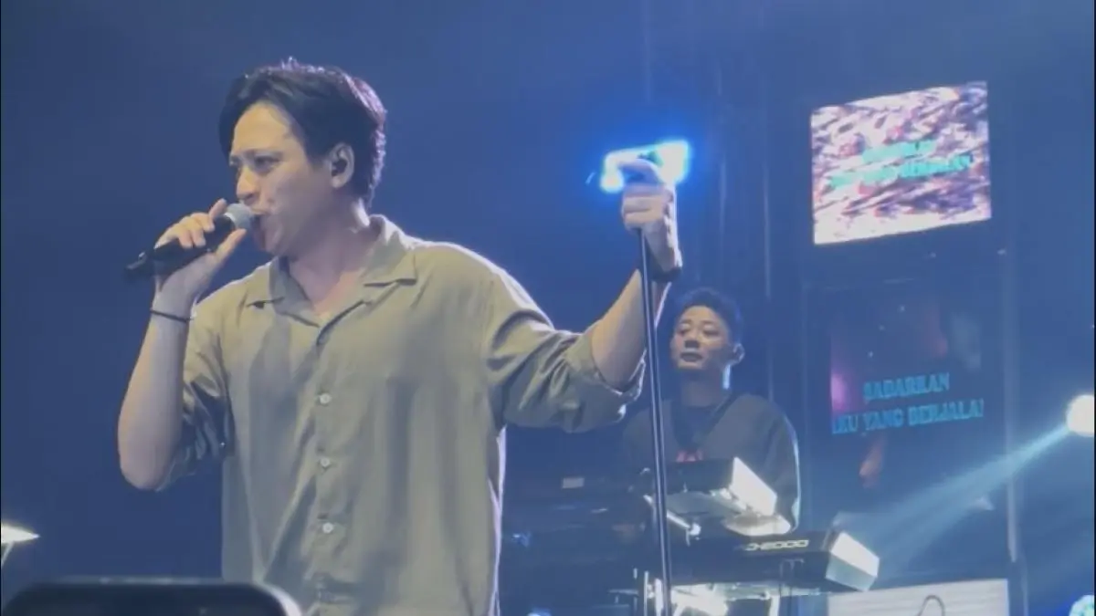 Kolaborasi Peterpan dan Zah Amirul mempersembahkan lagu Mimpi Yang Sempurna dalam  Rock In The City (RITC) 2026, Sabtu (29/8) malam di Kuching, Malaysia. (Adele/Utusan Sarawak) 