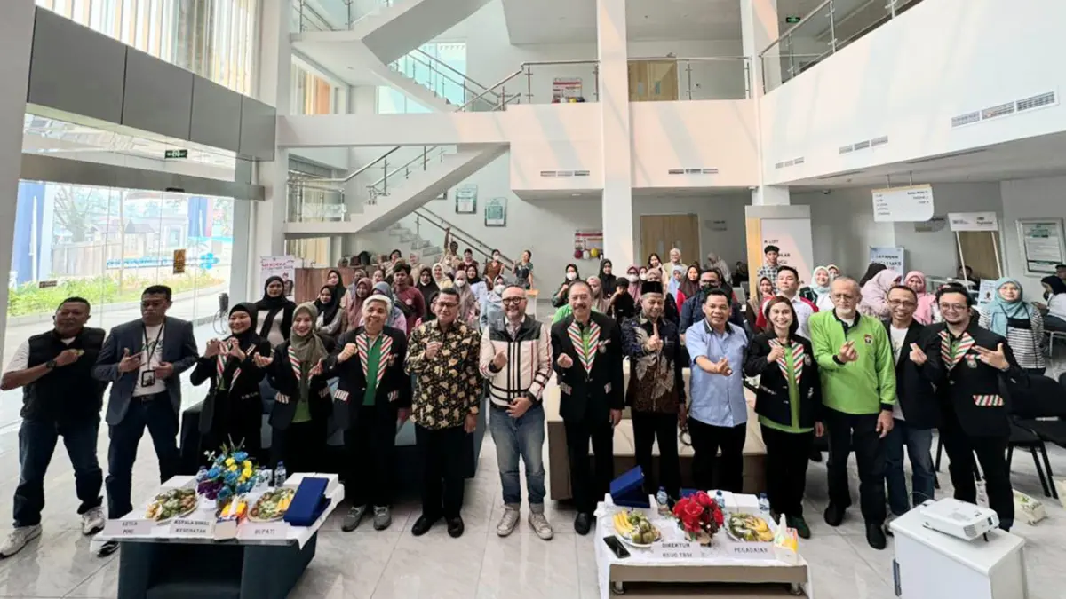 PT Pegadaian (Persero) dan POGI berkolaborasi menggelar gerakan bersama Merdeka Stunting pada 36 titik se-Indonesia; kegiatan di Kalimantan Barat dipusatkan di Rumah Sakit Tuan Besar Syarif Idrus, Kabupaten Kubu Raya, Sabtu (29/8).