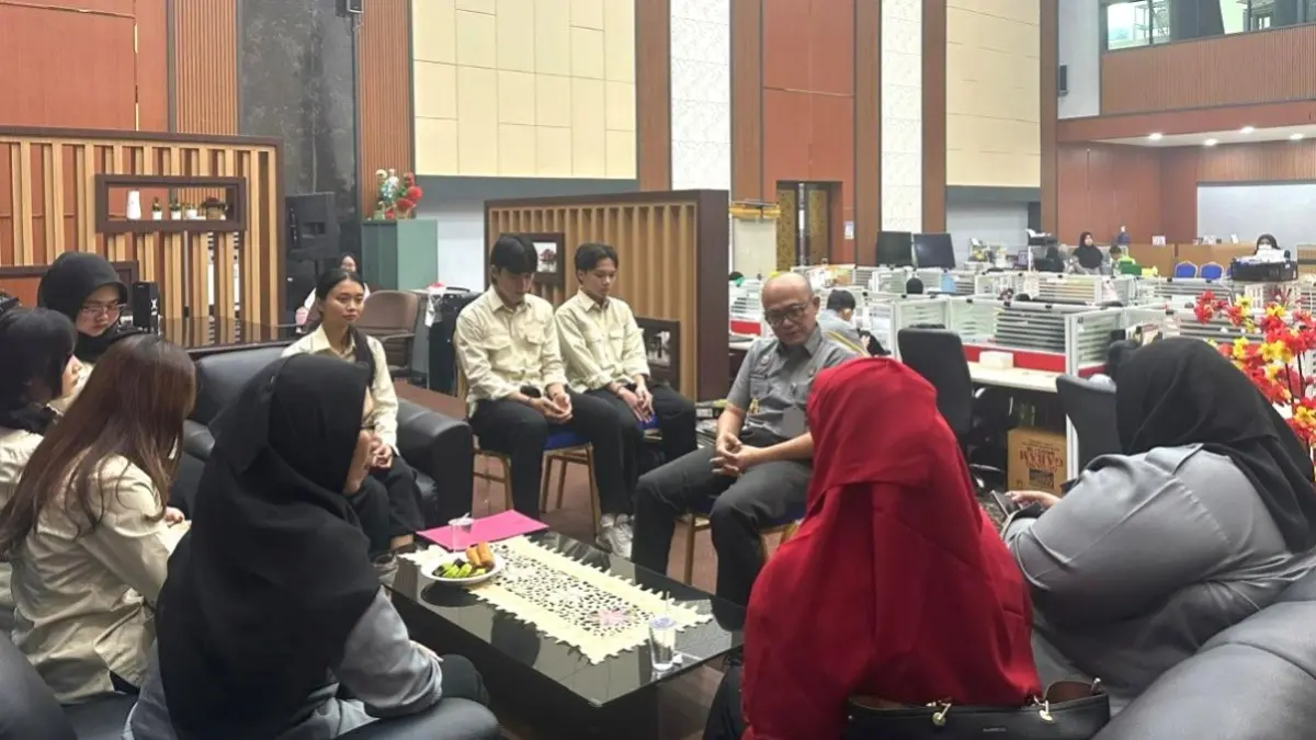 Kanwil Kemenkum Kalbar menggelar pelepasan bagi tujuh mahasiswa magang FH UPB Pontianak pada Selasa (1/9). (DOK KANWIL KEMENKUM KALBAR)
