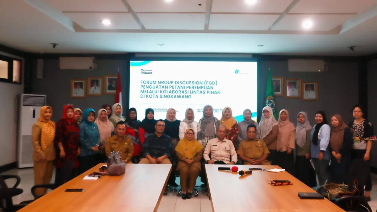 Para peserta FGD “Penguatan Petani Perempuan Melalui Kolaborasi Lintas Pihak di Kota Singkawang”, Selasa (1/9).