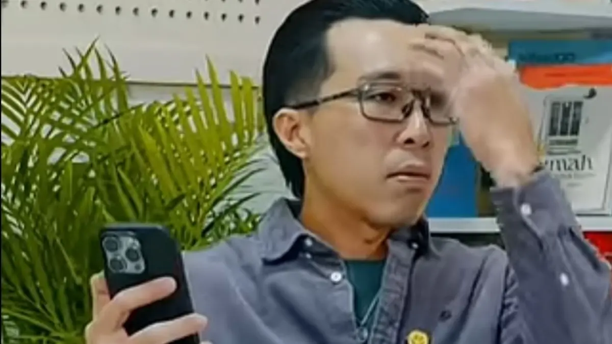 Dokter Tirta mengingatkan kebiasaan makan sambil bermain HP dan multitasking terlalu sering dapat membuat otak cepat lelah.