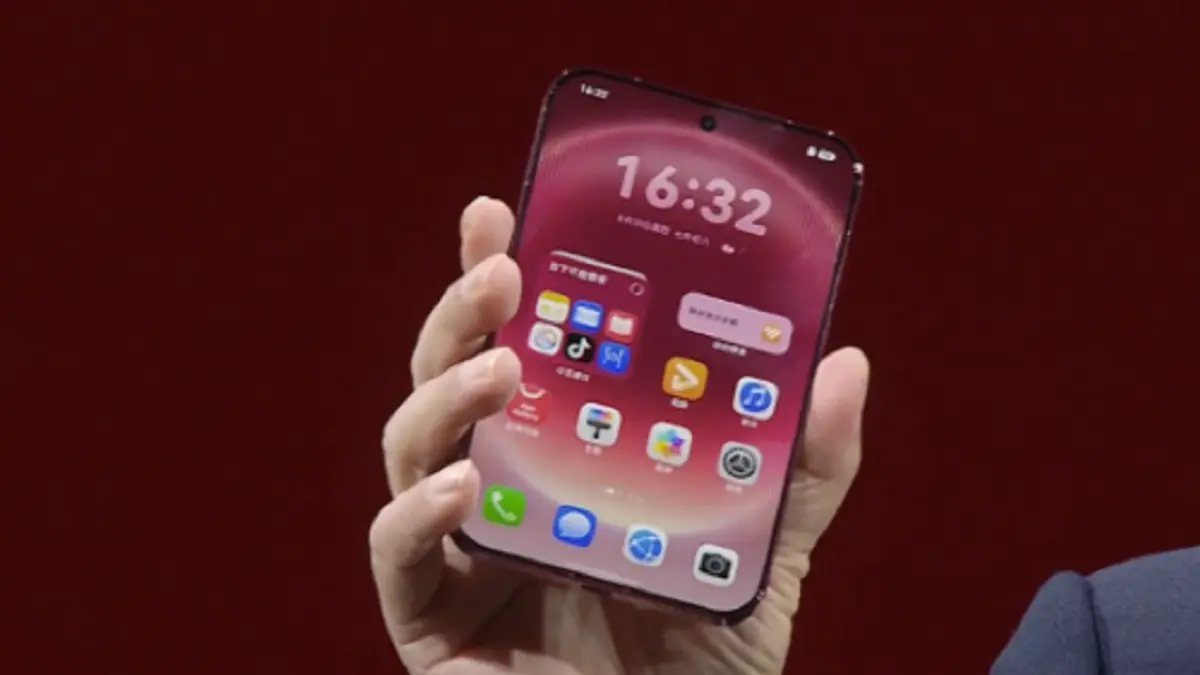 Huawei Pura X View membawa fitur remote file sharing melalui Huawei Share yang memungkinkan pengguna berbagi file jarak jauh.(Dok. Huawei)