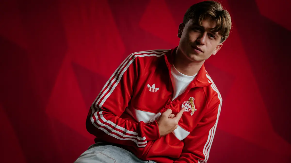Perhatian terbesar di kubu Köln mengarah kepada Mikey Moore yang baru bergabung menjelang penutupan bursa transfer dan sudah tersedia untuk menghadapi Stuttgart. (IG@fckoeln)