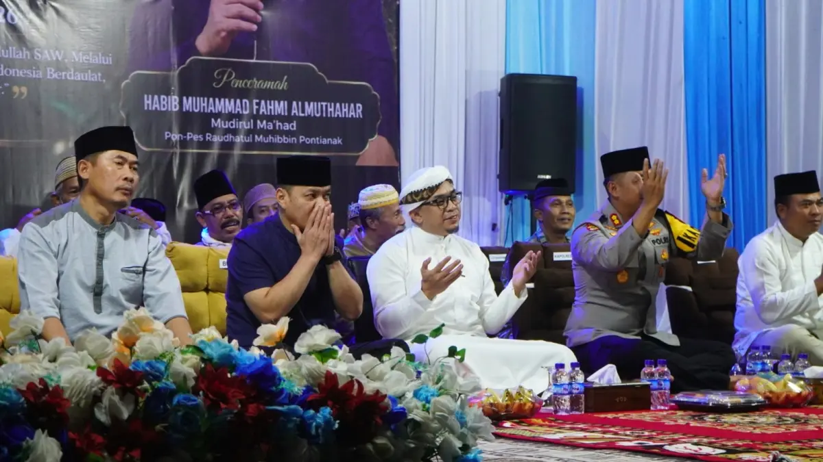 Kegiatan Maulid Nabi Muhammad SAW, yang digelar Polres Kayong Utara. 


