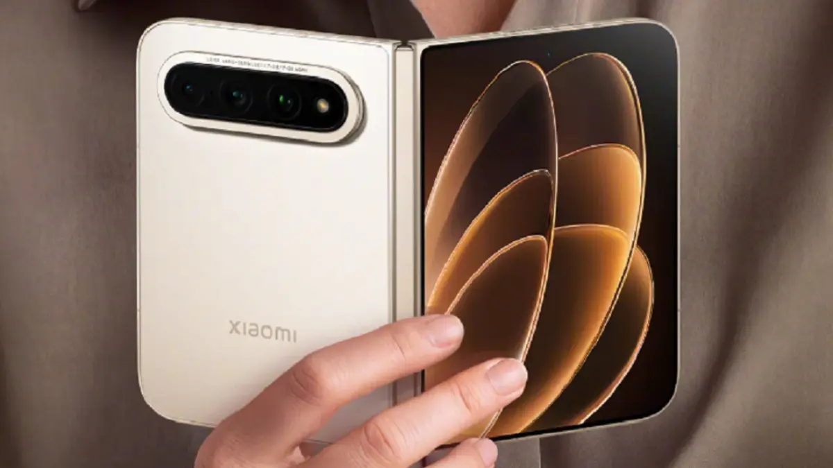 Xiaomi 18 Fold membawa desain passport-style dan chipset XRing O3 untuk menantang dominasi Samsung di pasar ponsel lipat.(Dok. Xiaomi)