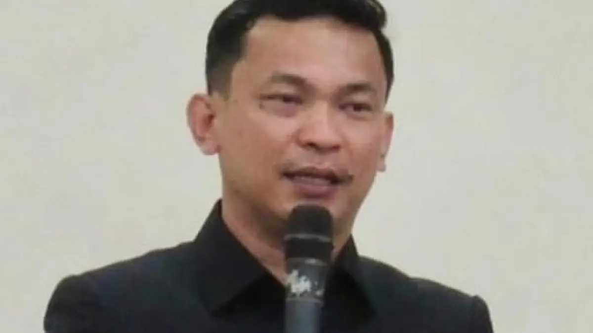 Florensius Ronny 