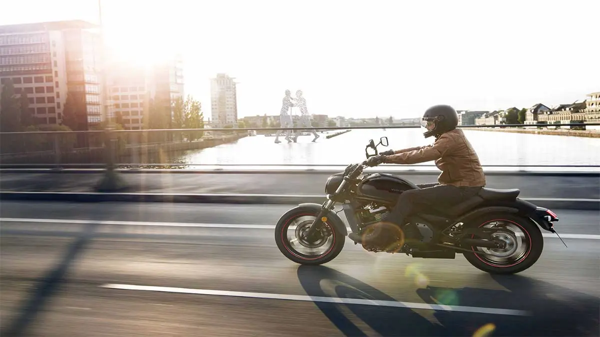 Kawasaki Vulcan S. (KAWASAKI)