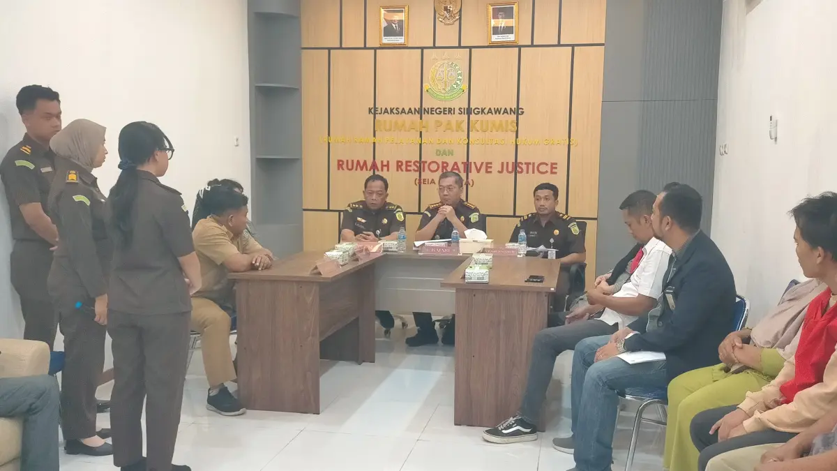 Penyelesaian perkara dengan RJ di Rumah Ramah Pelayanan dan Konsultasi Hukum Gratis "Pak Kumis".