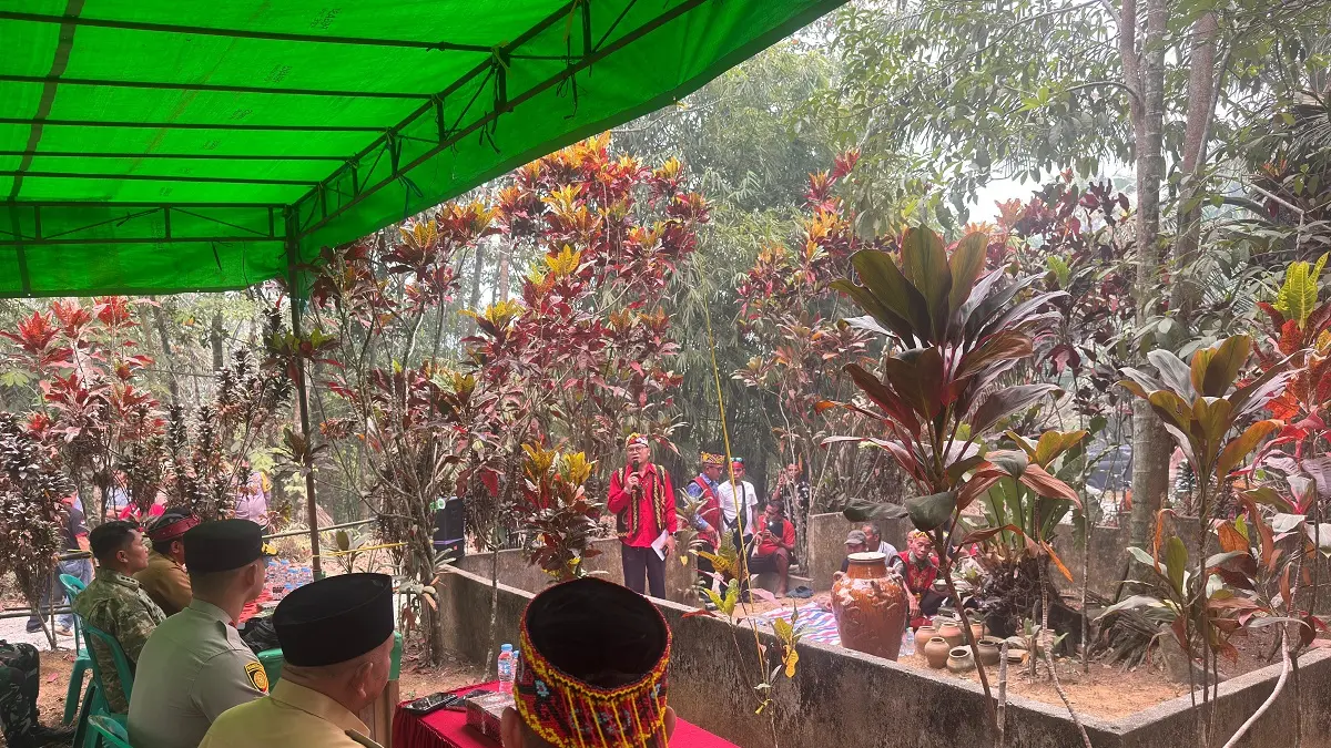 Wabup Mempawah prosesi ritual bapinta