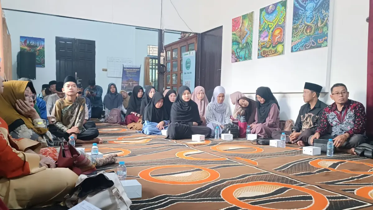 Peserta TC LPTQ Kalbar yang disiapkan ke MTQ Nasional di Semarang. 