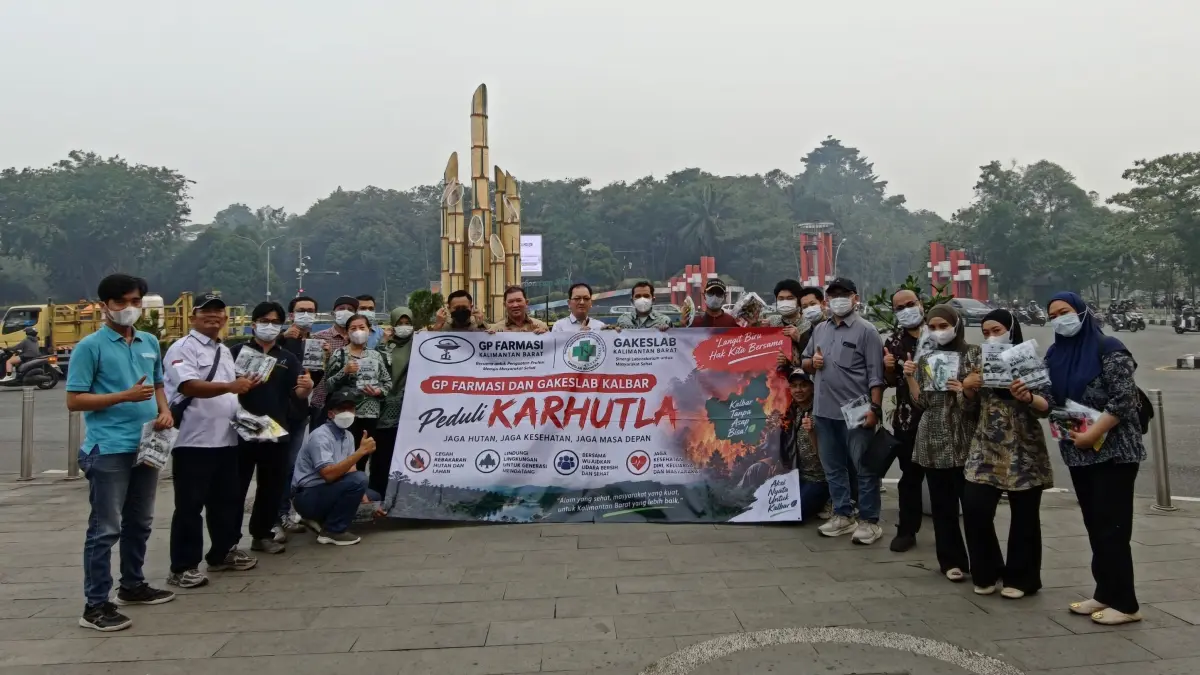 GP Farmasi Kalbar Bagikan 2.000 Paket Bantuan, peduli warga terdampak karhutla