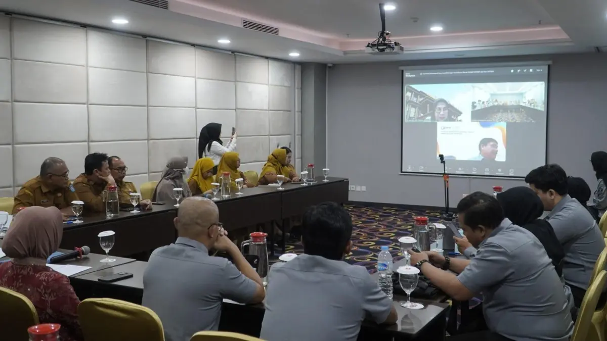 Kanwil Kemenkum Kalbar bersama Pemerintah Kabupaten Kubu Raya menggelar Diskusi dan Koordinasi Pembentukan Peraturan Daerah tentang Fasilitasi Pelindungan Kekayaan Intelektual yang berlangsung di Hotel Ibis Pontianak, Senin (14/9). (DOK KANWIL KEMENKUM KALBAR)