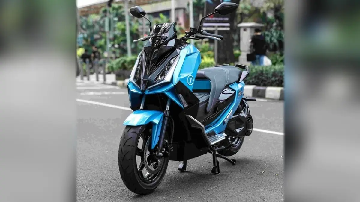 ALVA Cervo menawarkan desain sporty dan performa tinggi dengan kecepatan maksimum hingga 103 kilometer per jam. (alvaauto)