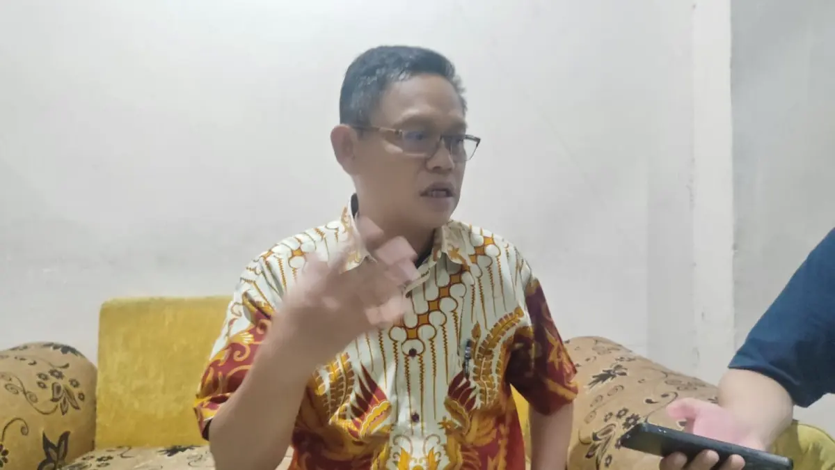 Ketua Komisi II DPRD Provinsi Kalimantan Barat sekaligus Sekretaris DPD Partai Golkar Kalbar, Fransiskus Ason. (DENY HAMDANI/PONTIANAK POST)