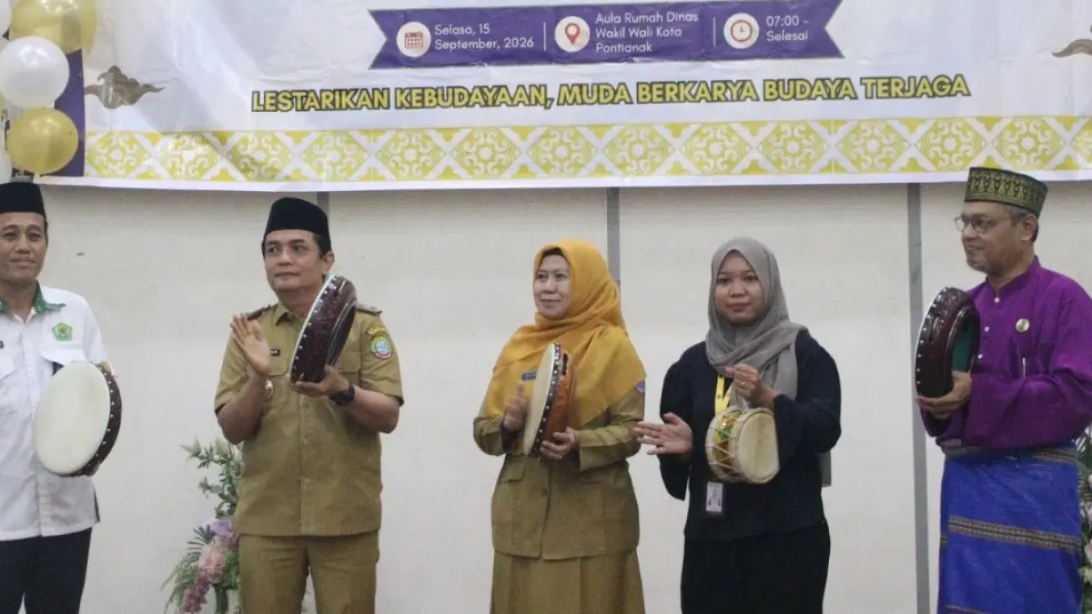 Wakil Wali Kota Pontianak Bahasan saat membuka Festival Tundang Pelajar di Pontianak. (ISTIMEWA)