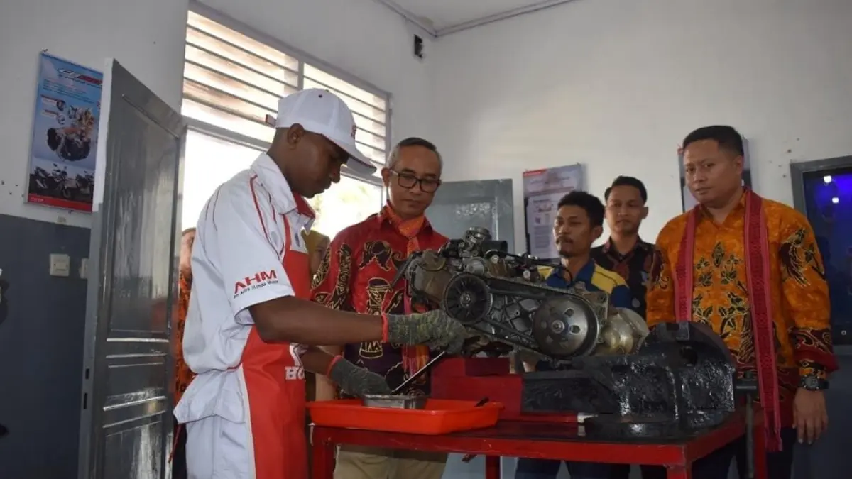 AHM Perluas Pendidikan Vokasi, SMKN 1 Sorong Jadi SMK Binaan Pertama di Papua Barat Daya