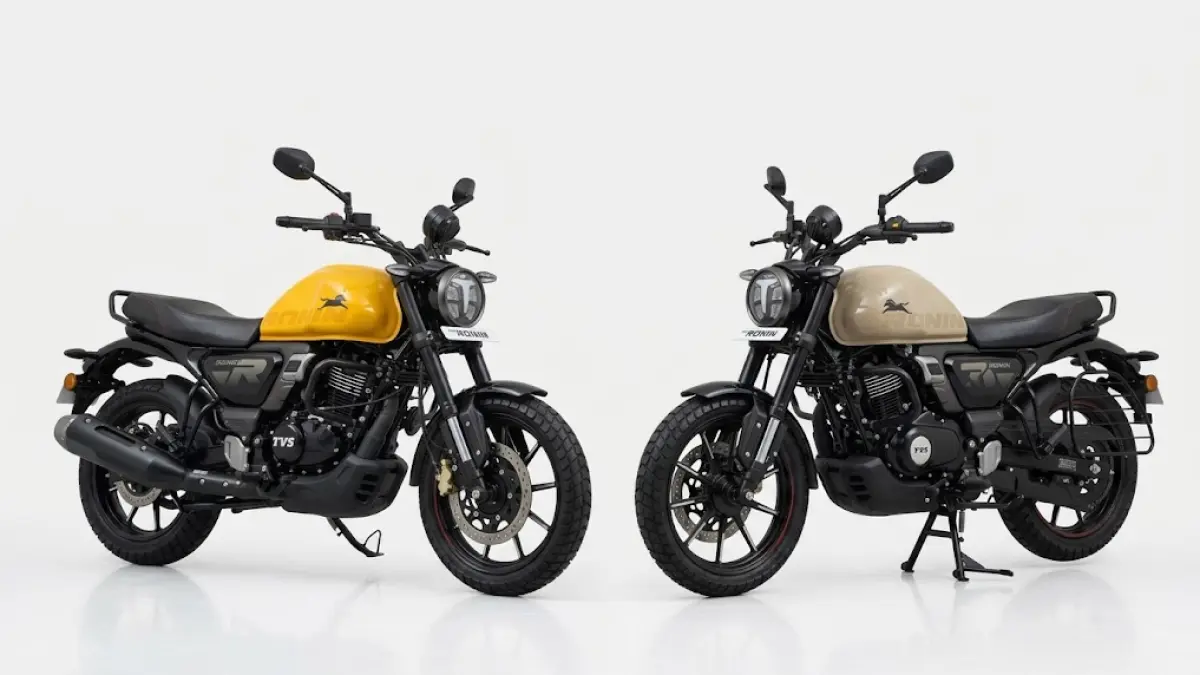 WARNA BARU MAKIN RETRO: TVS Ronin 225 tampil lebih segar dalam balutan Sunlit Yellow yang mencolok dan Desert Mirage bernuansa krim kekuningan pucat. Kedua warna baru ini memperkuat karakter gagah dan retro pada varian Base+ yang telah dilengkapi ABS dual channel.