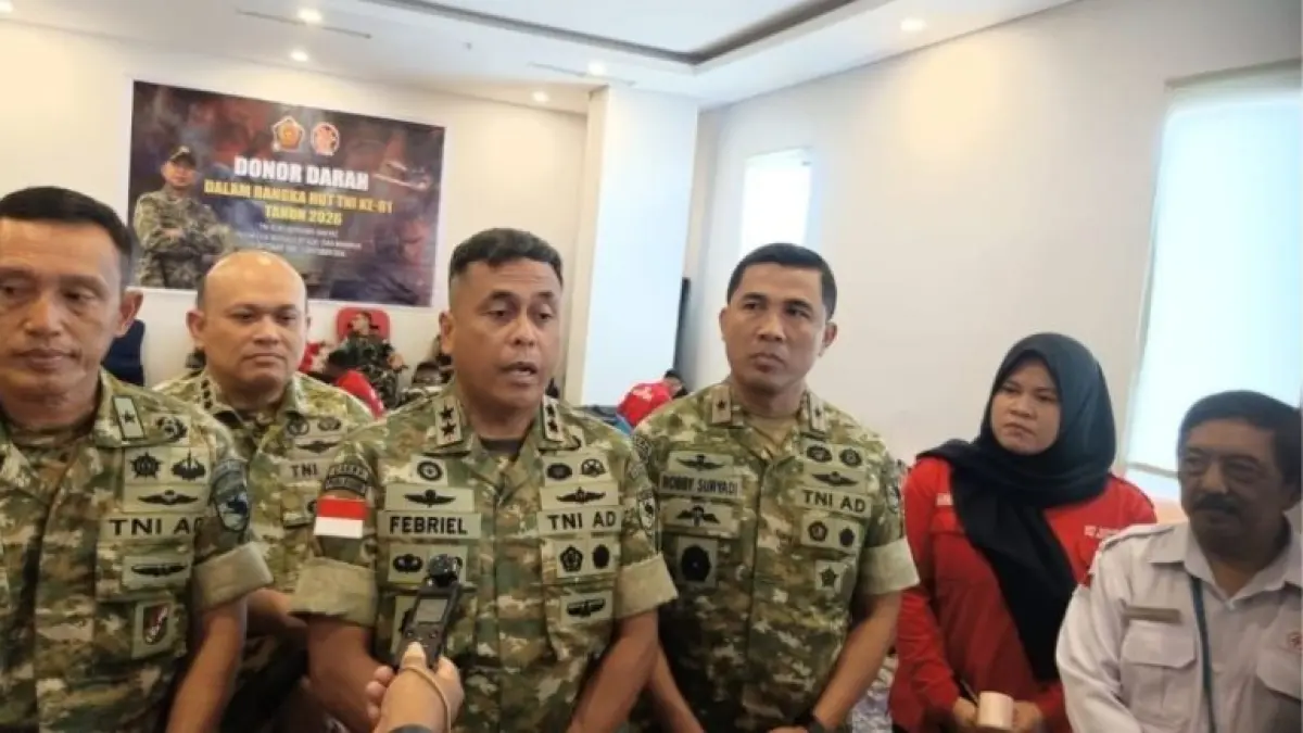 Pangdam XVII Cenderawasih Mayjen TNI Febriel Buyung Sikumbang. (ANTARA/Evarukdijati)