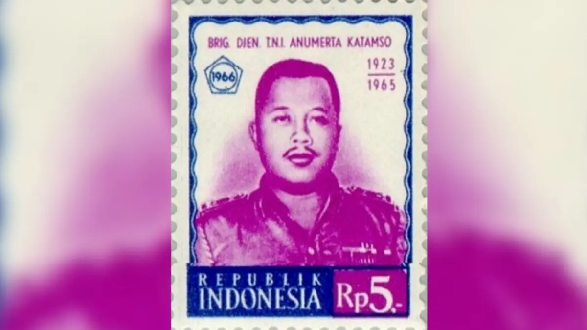 Brigjen Katamso Darmokusumo diculik anak buahnya sendiri pada 1 Oktober 1965. Fotonya diabadikan dalam perangko keluaran tahun 1966. (DOK WIKIPEDIA)