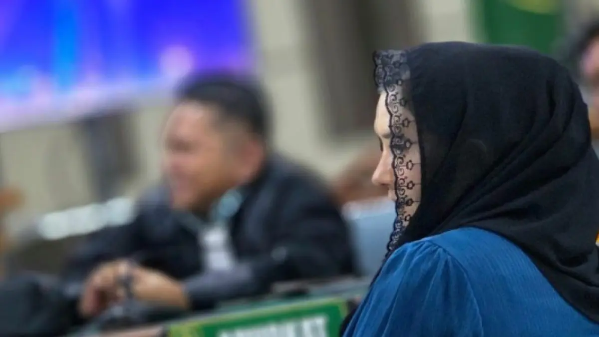 Bupati Nonaktif Pekalongan Fadia Arafiq saat menjalani sidang di Pengadilan Tipikor Semarang, Kamis (24/9). (ANTARA/I.C. Senjaya)