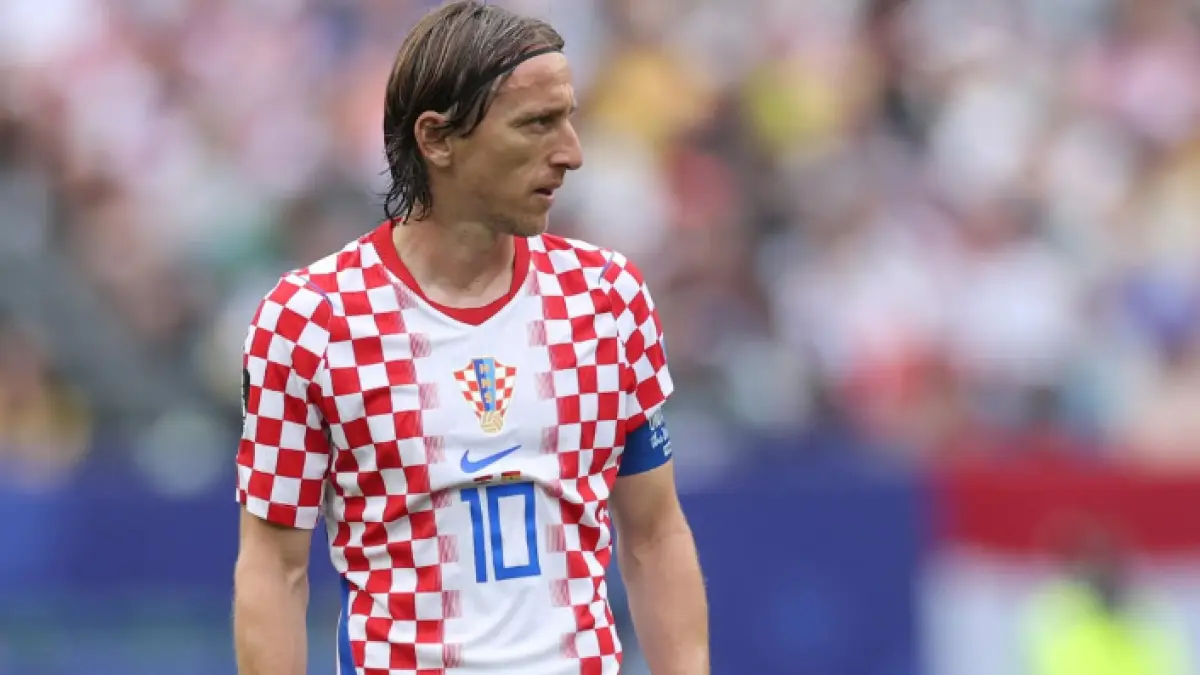 Luka Modric menjadi sorotan saat Kroasia menghadapi Republik Ceko pada laga pembuka UEFA Nations League 2026/27. (IG@lukamodric10)