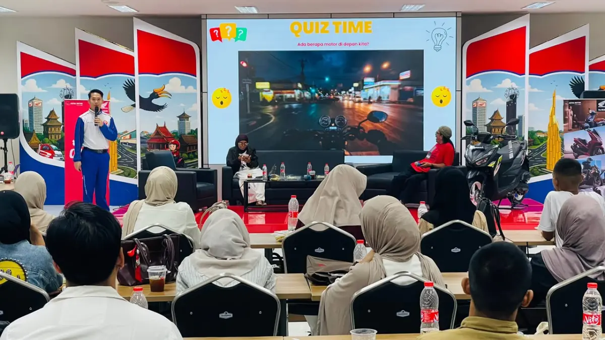 Talk Show Astra Motor Kalbar dan UNU Bahas Safety Riding serta Aktivitas Generasi Muda