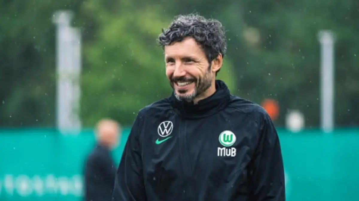 Mark van Bommel akan membawa Belgia menjamu Turki di Nations League.(INSTAGRAM/@markvanbommel6)