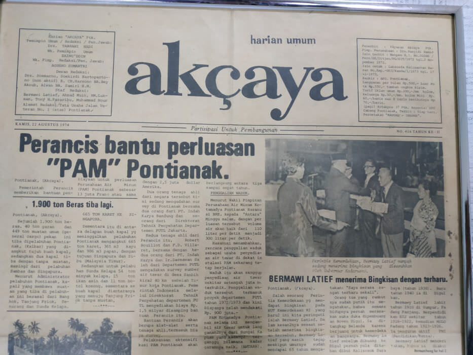 TEMPO DOELOE: Salah satu terbitan koran Harian Akcaya di masa lalu. DOKUMEN PONTIANAK POST