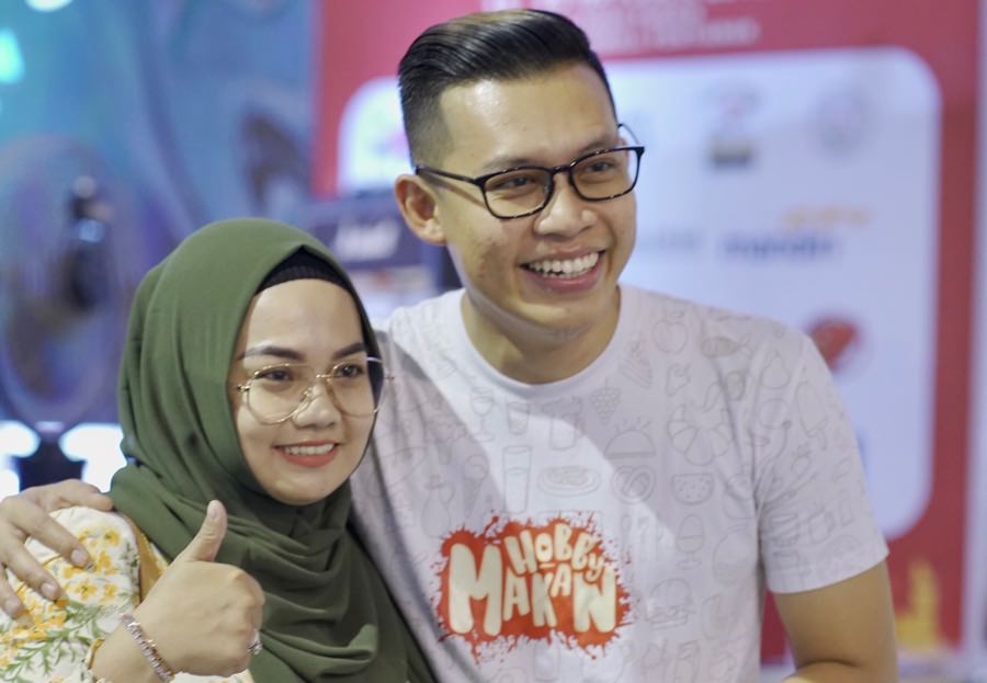 Dua sejoli, Evan dan Tiwi