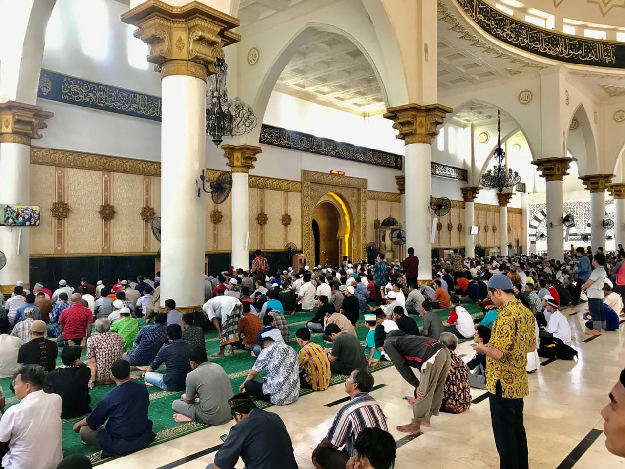 Masjid Raya Mujahidin.