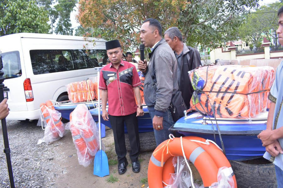Sajingan dan Galing Dapat Satu Minibus dan Tiga Speedboat