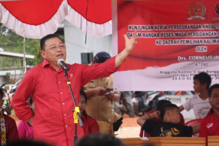 Anggota Komisi II DPR RI Dapil Kalbar 1, Cornelis.