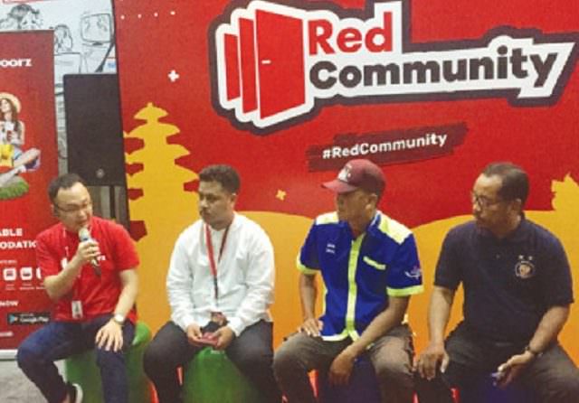 Talkshow dalam kegiatan RedCommunity Kickoff East Java 2020 di Surabaya Sabtu (15/2). (Jawa Pos Photo)