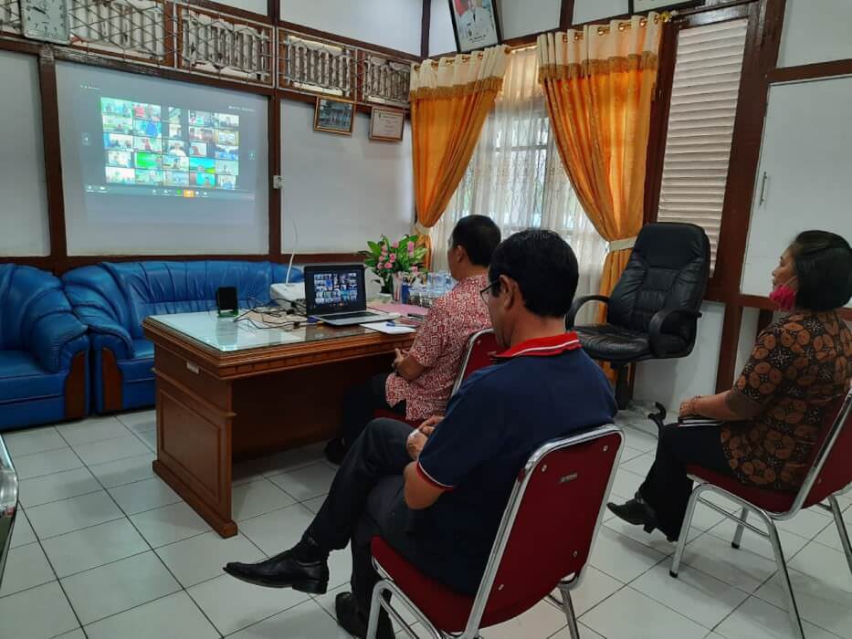 RAPAT: DPPKP Landak menggelar rapat online bersama seluruh Kepala BP2K se-Kabupaten Landak, Jumat (3/4). HUMAS PEMKAB