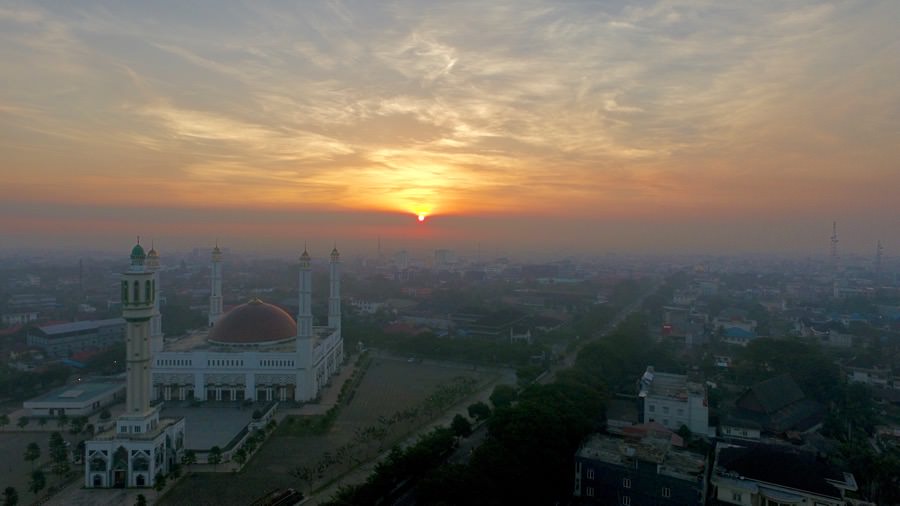 Masjid Raya Mujahidin. foto Shando Safela