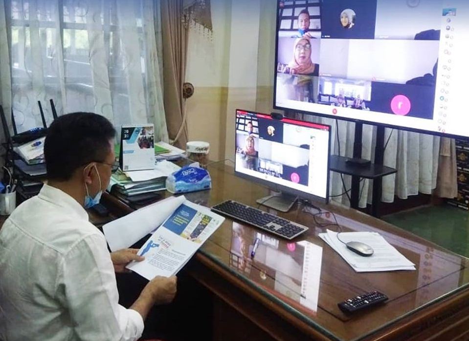 NARSUM: Wako Edi Rusdi Kamtono ketika menjadi pembicara dalam Webinar yang digelar AJI Pontianak dan Lembaga Gemawan, Jumat (10/7) lalu. PAGE FACEBOOK DISKOMINFO KOTA PONTIANAK